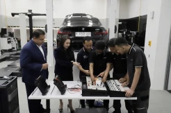 BMW Indonesia Cetak Teknisi Muda di Bidang Otomotif