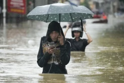 Topan Yagi Mengamuk: Dua Tewas, Infrastruktur Hancur, dan Pelayaran Terhenti di Filipina