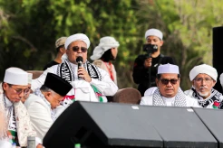 Habib Rizieq Hadiri Aksi Reuni 212 di Monas