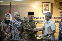 Wakil Menteri Keuangan Suahasil Nazara Berikan Tanggapan dalam Rapat Kerja dengan Komite IV DPD