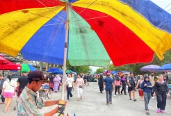 Car Free Day Makassar, Ajang Belanja dan Hiburan Warga Kota