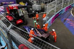 Momen Mobil Pembalap Formula E Stoffel Vandoorne Alami Kecelakaan