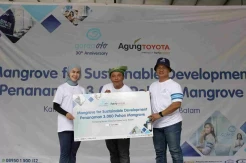 Kolaborasi Berkelanjutan Garda Oto dan Agung Toyota Ajak Pelanggan Tanam 3.000 Pohon Bakau di KBA Tua Bakau Serip