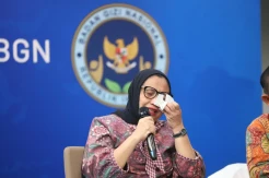Tangis Penyesalan Wakil Kepala BGN di Tengah Kasus Keracunan MBG