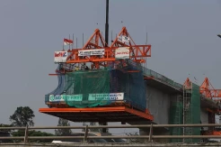 Progres LRT Jakarta Fase 1B Capai 67 Persen, Ditarget Rampung 2026