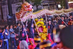 Kirab Budaya Singara Bulan Meriahkan HUT Kota Makassar