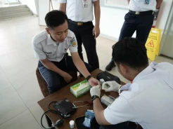 Jelang Angkutan Lebaran 2026, KAI Periksa Kesehatan Petugas LRT Jabodebek