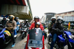 Arus Mudik Roda Dua di Kalimalang Masih Mengalir Jelang Idulfitri 1447 H