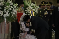 Presiden Prabowo Beri Penghormatan Terakhir bagi Tiga Prajurit TNI Gugur di Lebanon