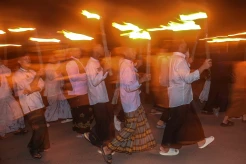 Potret Pawai Obor Malam Pergantian Tahun Baru Islam 1448 H