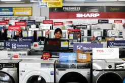 Penjualan Elektronik Melemah di Tengah Kenaikan Harga
