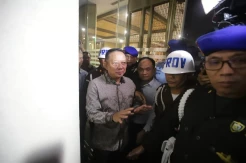 Saat Rompi Pink Tak Menyertai Penahanan Eks Jampidsus Febri Adriansyah