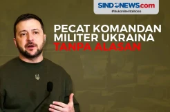 Presiden Ukraina Volodymyr Zelensky Pecat Komandan Militer Ukraina