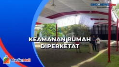 Suasana Persiapan Kedatangan Anas Urbaningrum di Rumah Ibunya di Blitar