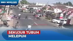 Disenggol Ojol dan Tersiram Kuah Panas di Kendal, Tukang Bakso Masuk RS