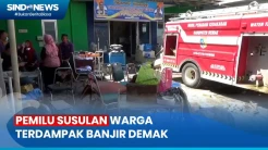Ratusan Warga Bersihkan Sampah Dampak Banjir Jelang Pemilu Susulan di Demak