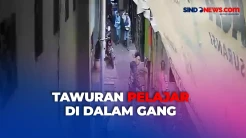 Terekam Kamera, Pelajar Tawuran dengan Senjata Tajam di Dalam Gang Matraman