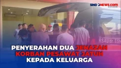 Dua Jenazah Korban Pesawat Jatuh di BSD Dibawa Keluarga dari RS Polri