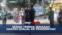 Momen Haru Dino Patti Djalal Serahkan Jenazah Ayahanda Hasjim Djalal ke Pemerintah