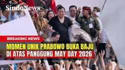Momen Unik Prabowo Buka Baju di Atas Panggung May Day 2026