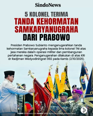 5 Kolonel Terima Tanda...
