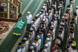 Salat Jenazah, Pahala...