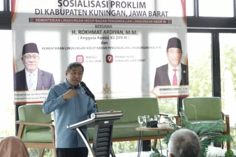 Fraksi Gerindra : Perdagangan...