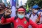Ratusan Buruh Tuntut...