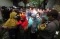 Ratusan Warga Terjepit...