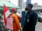 Tuntut Keadilan, Petugas...