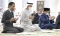 Ini Momen Prabowo Salat...