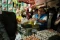 Kunjungi Pasar Baru...