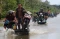 Banjir Setinggi 100...