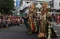 Kemeriahan Pawai Bunga...