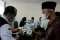 Melihat Layanan Klinik...