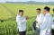 Kim Jong Un Nongkrong...