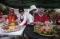 Keseruan Lomba Menghias...