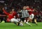 Manchester United Bungkam...