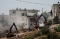 Israel Hancurkan Rumah...