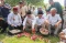 RK-Suswono Ziarah Makam...