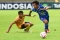 Suporter Masuk ke Lapangan...