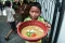 Potret Pembagian Bubur...