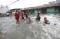 Jakarta Dikepung Banjir,...