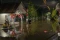 Banjir 1 Meter Rendam...