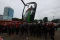 Aksi Buruh di Gedung...