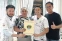 floating-5 Artis Indonesia Pemilik...