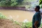 floating-Jenuh Kebanjiran, Warga...