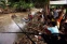 floating-Tim SAR Lanjutkan Pencarian...