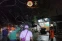 floating-Diterjang Hujan Angin,...