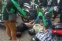 floating-Aksi Heroik Polisi Berjaket...